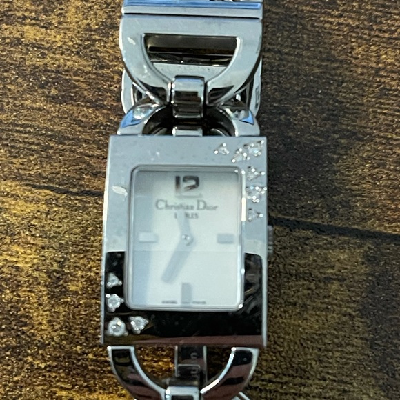 Christian Dior watch with diamonds in GUC - Picture 4 of 7